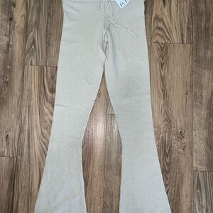 Women’s Medium IVL COLLECTIVE (Athletic Leisure) BOUCLE FLARED DRAWSTRING PANT